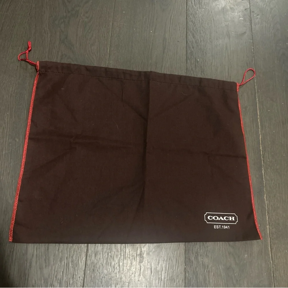 Bath & Body Works Iridescent White Puffer Tote - Picture 4 of 6